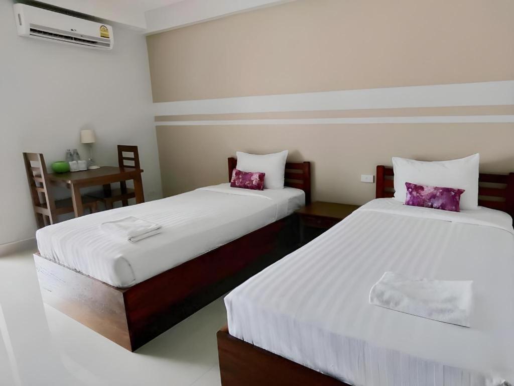 Iyara Residence Трат Екстериор снимка